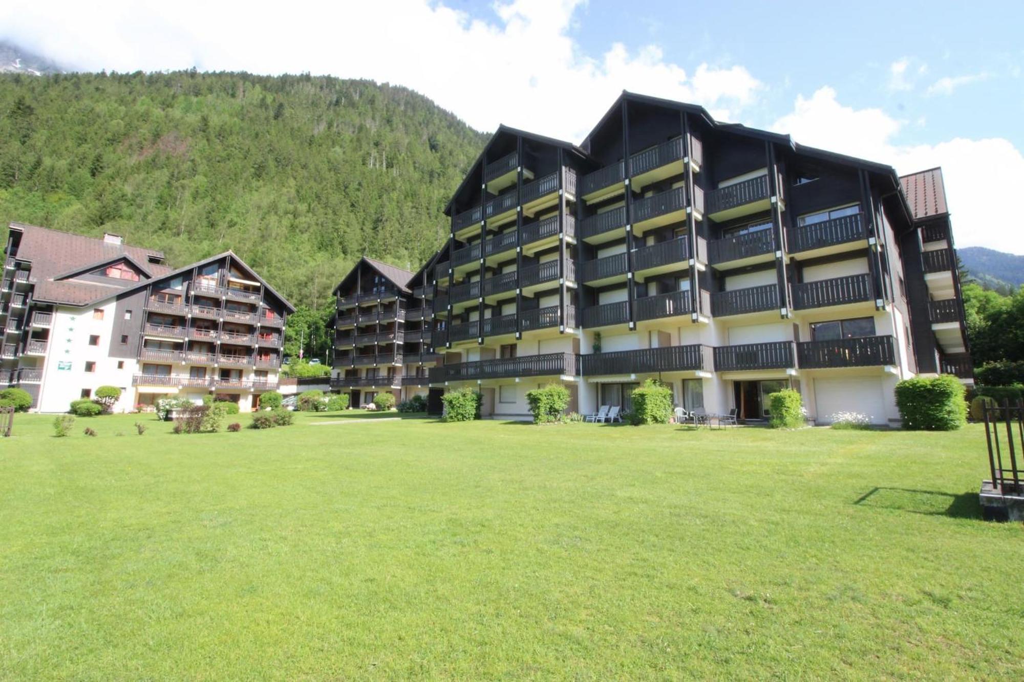 Le Savoy - Terrasse Avec Vue Sur Le Mont-Blanc Lägenhet Chamonix Exteriör bild